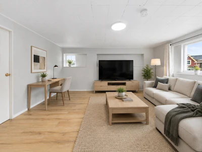 4561 Nanaimo Street - 4