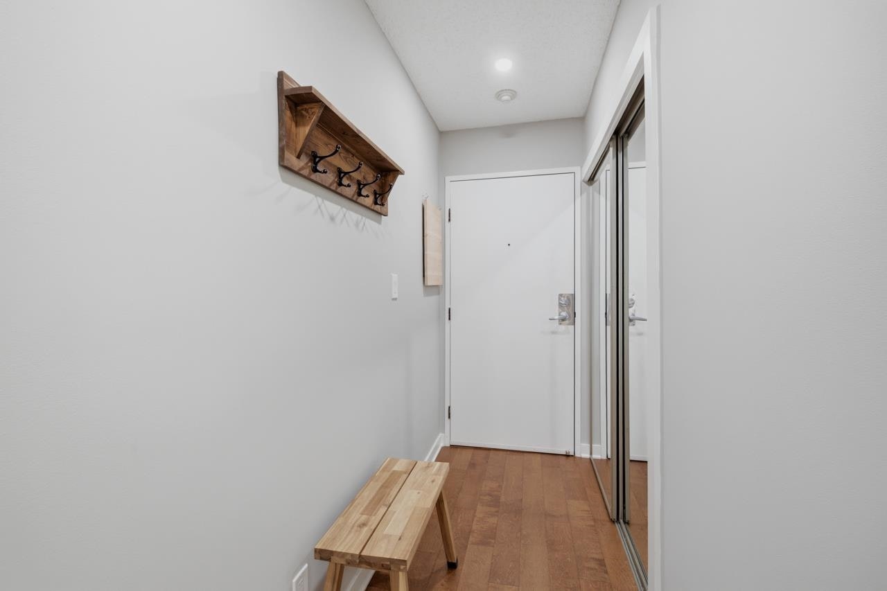 304-325 W 3rd Street, North Vancouver, BC, V7M 1G3 - 24