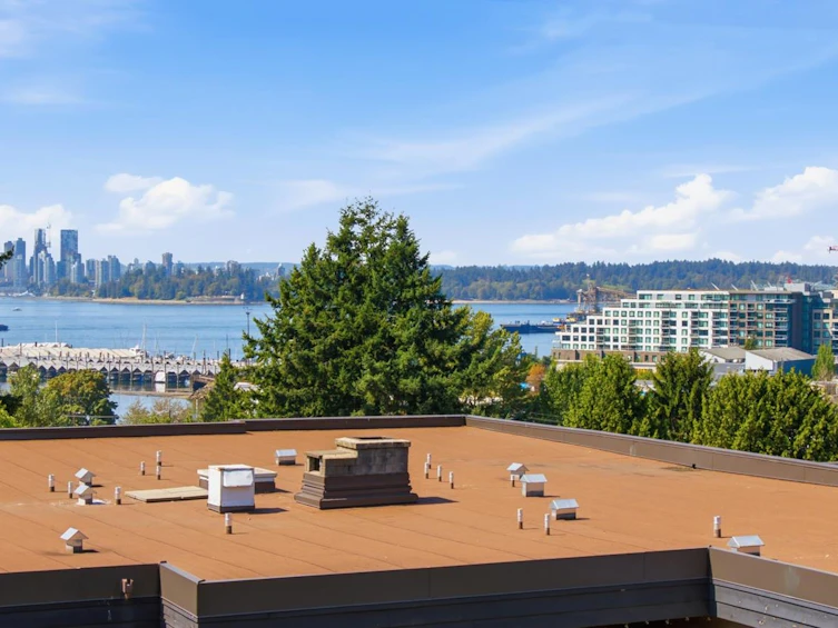 304-325 W 3rd Street, North Vancouver, BC, V7M 1G3 - 37
