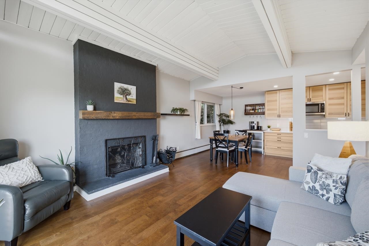 304-325 W 3rd Street, North Vancouver, BC, V7M 1G3 - 6