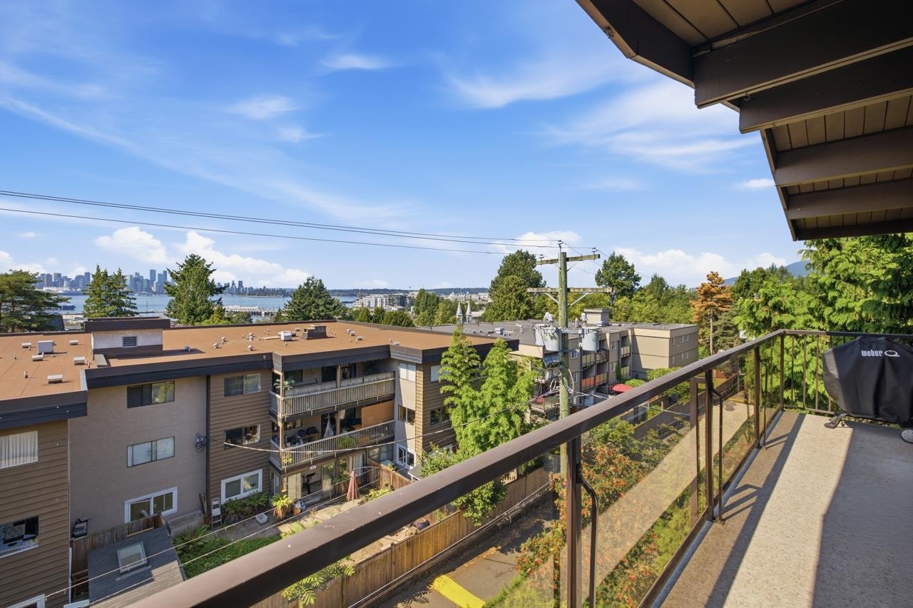 304-325 W 3rd Street, North Vancouver, BC, V7M 1G3 - 35