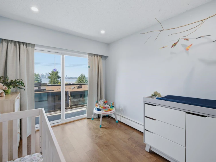 304-325 W 3rd Street, North Vancouver, BC, V7M 1G3 - 21