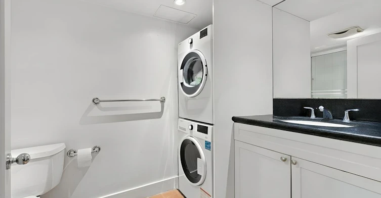 Basement Suite-2843 W 49th Ave, Vancouver, BC, V6N 3S7 - 8