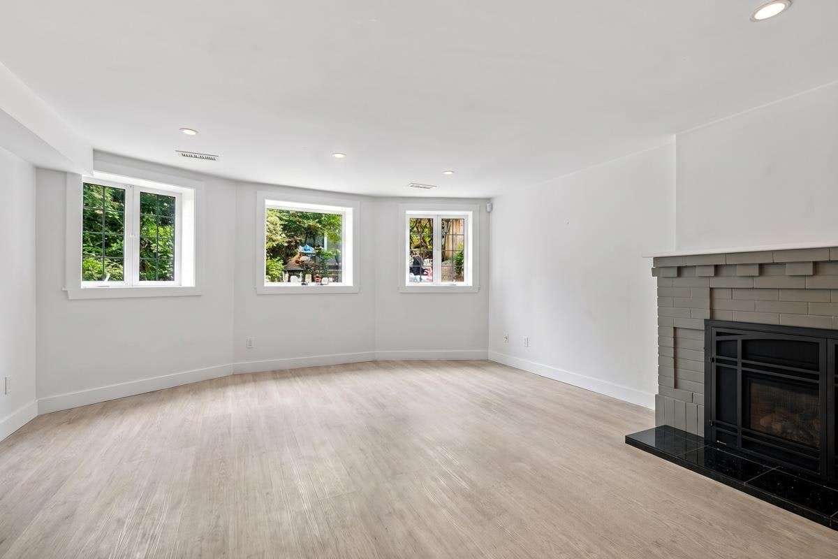 Basement Suite-2843 W 49th Ave, Vancouver, BC, V6N 3S7 - 11