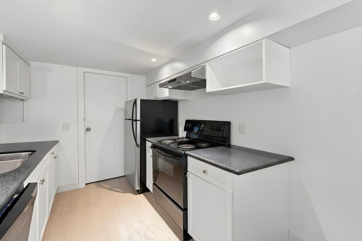 Basement Suite-2843 W 49th Ave, Vancouver, BC, V6N 3S7 - 15