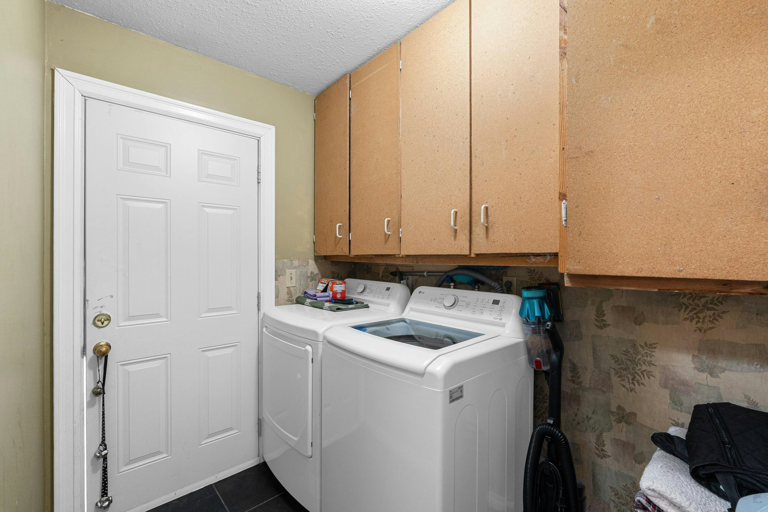 22760 Balabanian Circle, Maple Ridge, BC, V2X 9C3 - 13