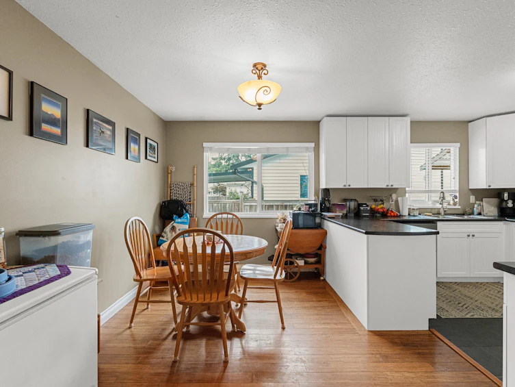 22760 Balabanian Circle, Maple Ridge, BC, V2X 9C3 - 6