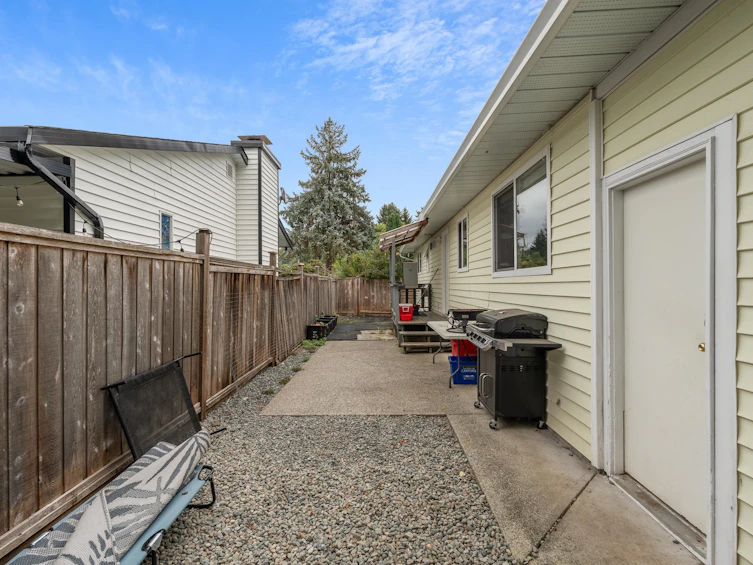 22760 Balabanian Circle, Maple Ridge, BC, V2X 9C3 - 14