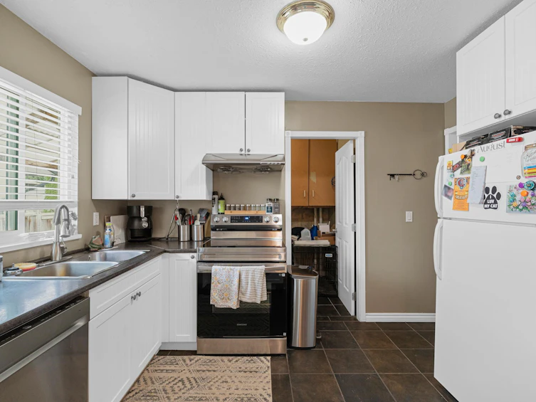 22760 Balabanian Circle, Maple Ridge, BC, V2X 9C3 - 9