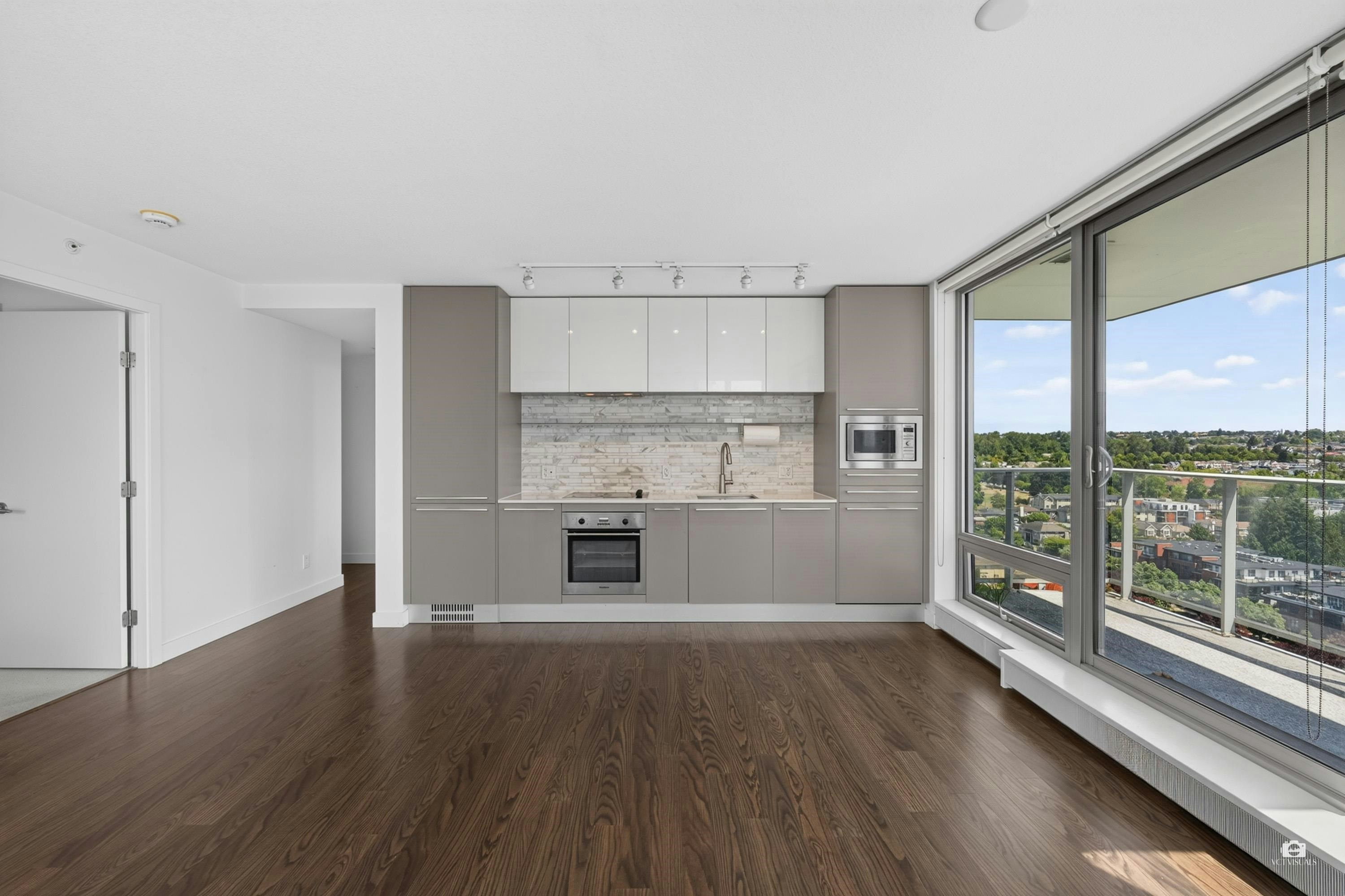 1706-8031 Nunavut Lane, Vancouver, BC, V5X 0C9 - 9