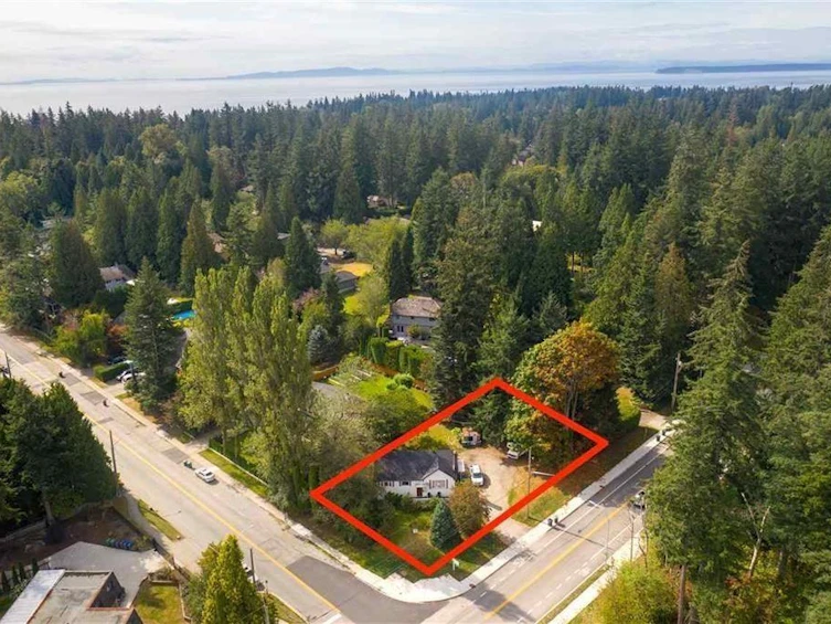 13590 20 Avenue, Surrey, BC, V4A 1Z6 - 2