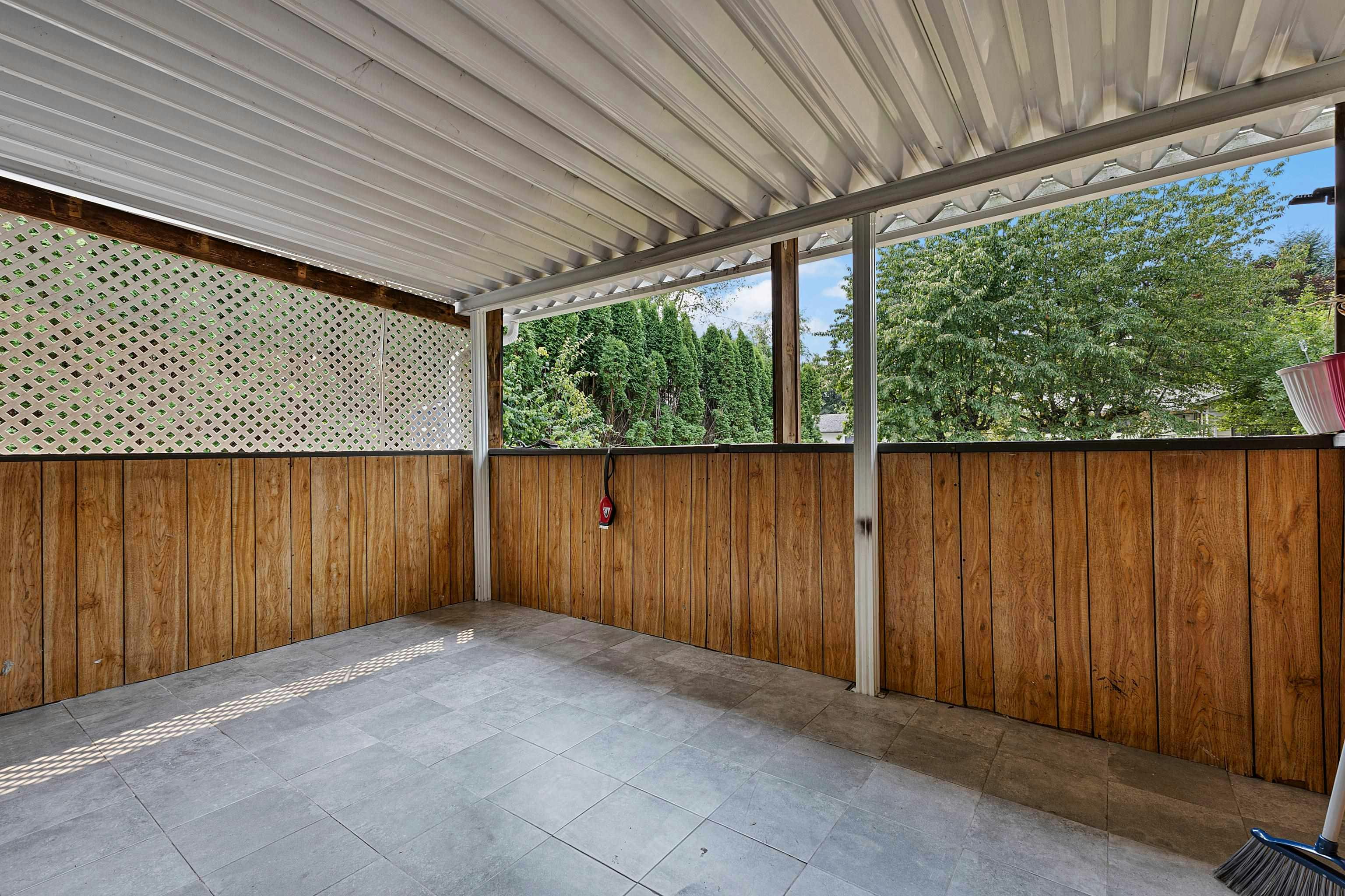 8647 August Drive, Surrey, BC, V3S 5A4 - 20