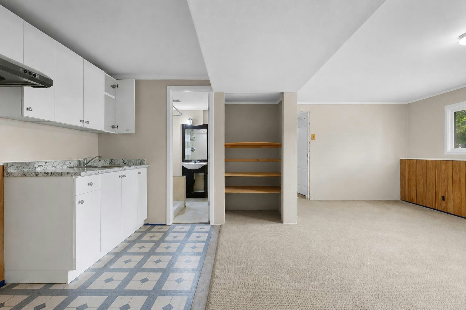 8647 August Drive, Surrey, BC, V3S 5A4 - 9