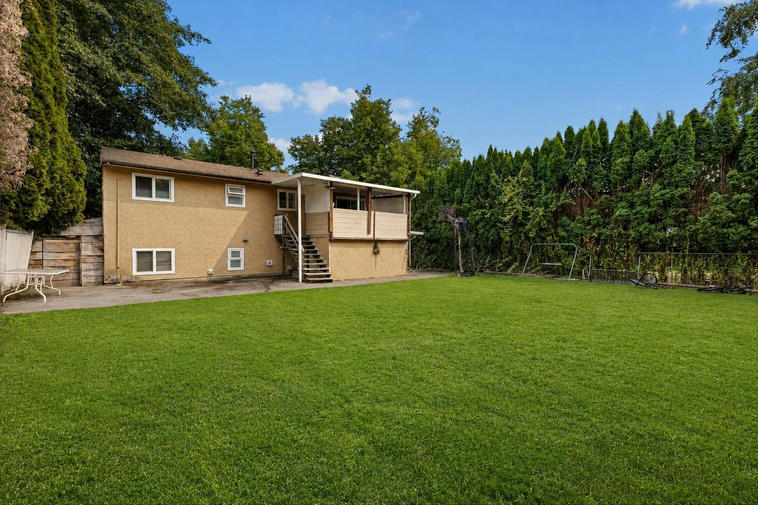 8647 August Drive, Surrey, BC, V3S 5A4 - 10