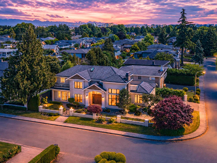 6240 Bellflower Drive, Richmond, BC, V7C 2H8 - 29