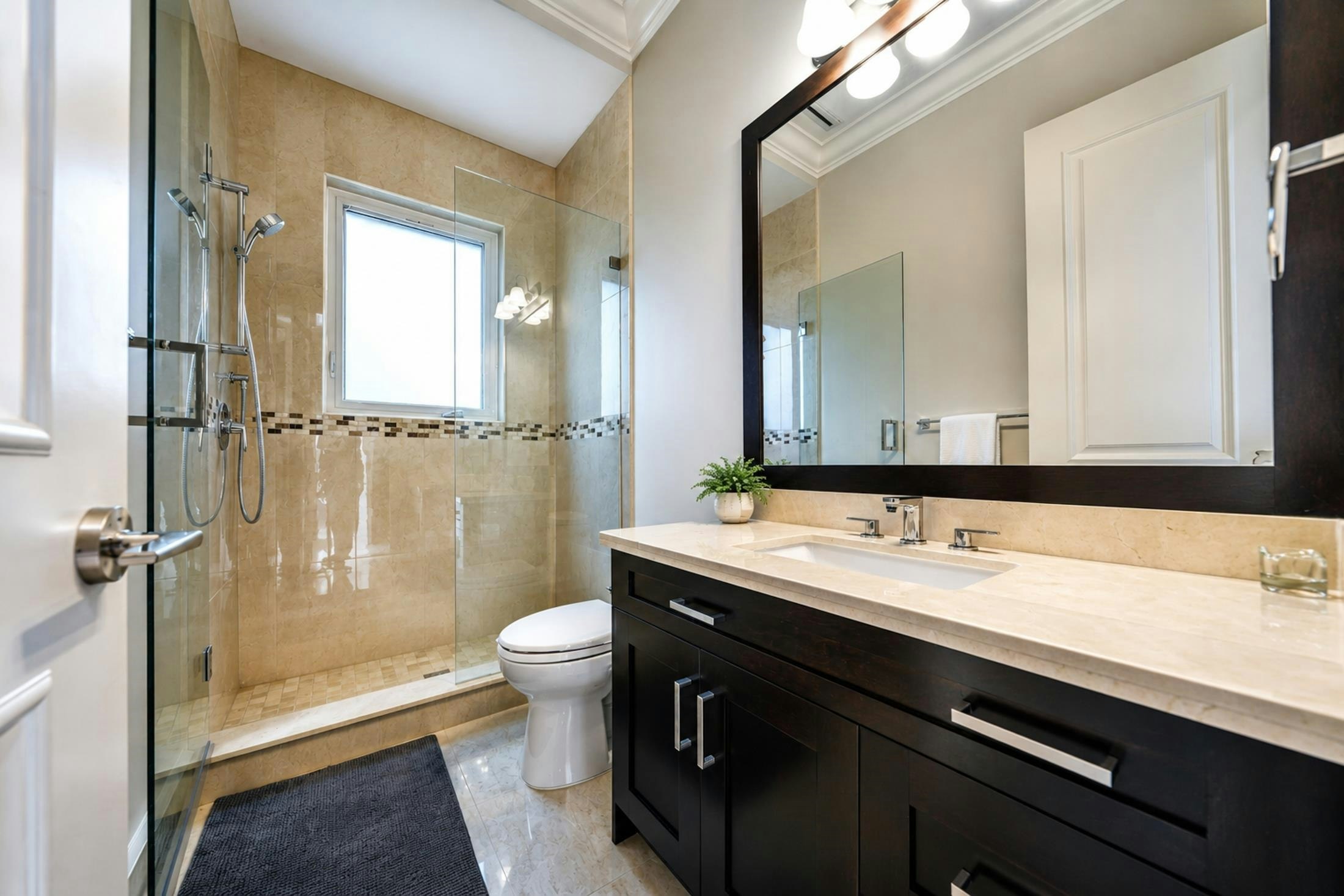 6240 Bellflower Drive, Richmond, BC, V7C 2H8 - 25
