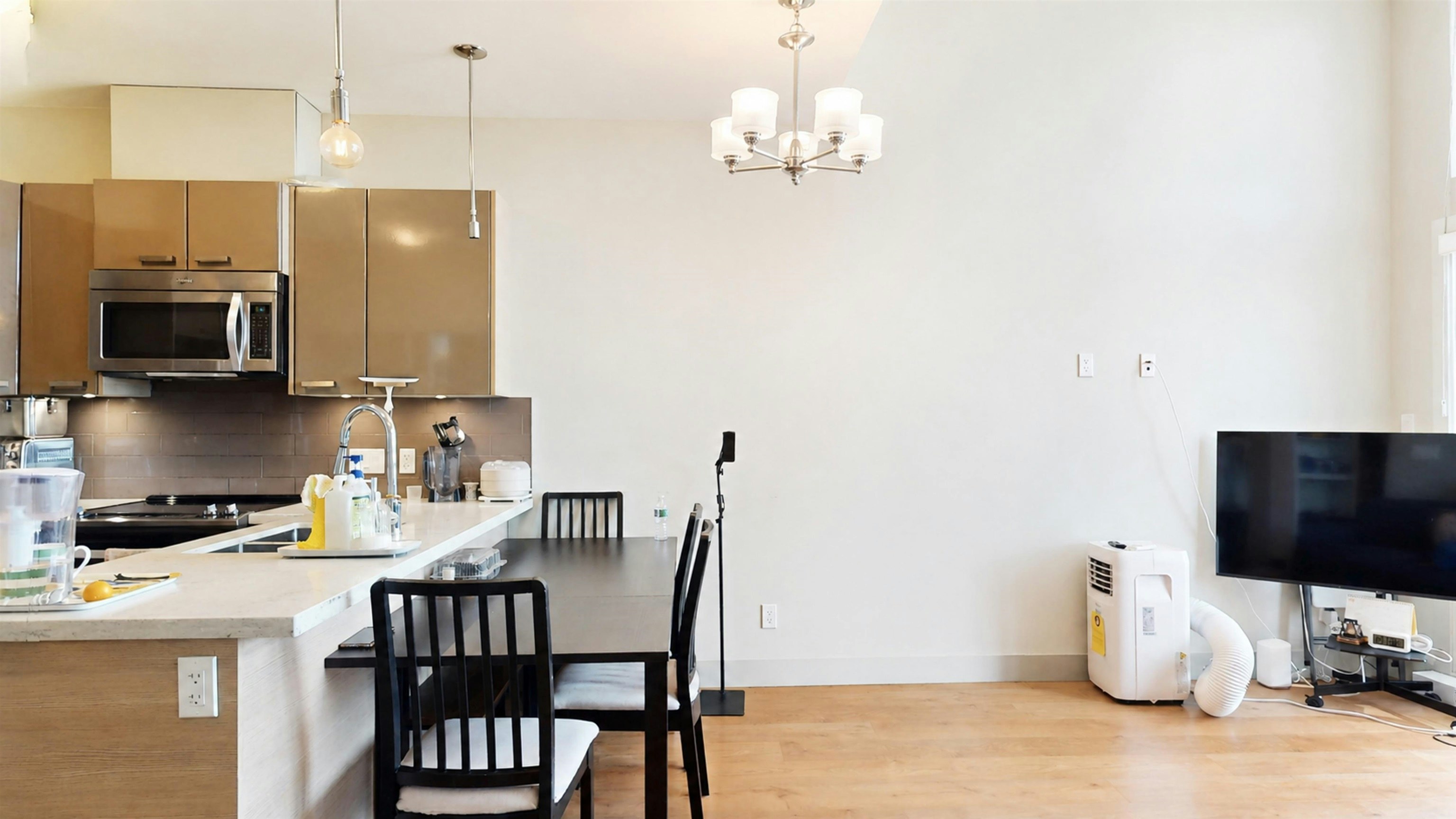 406-6875 Dunblane Avenue, Burnaby, BC, V5J 0G6 - 8