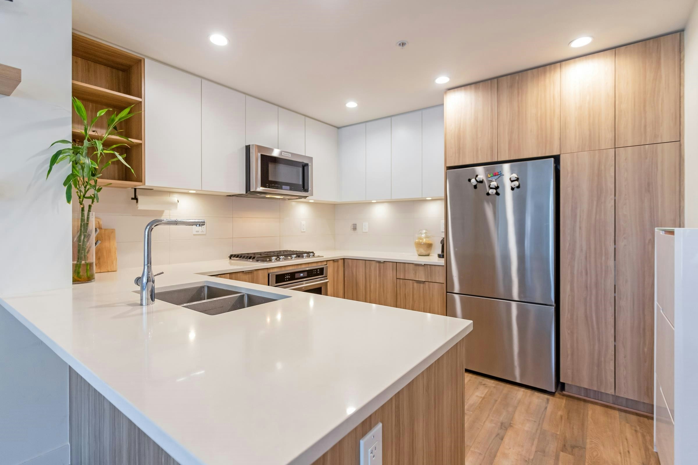 412-750 Dogwood Street, Coquitlam, BC, V3J 4B7 - 2