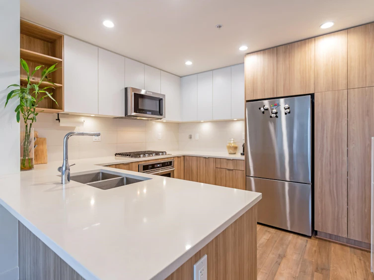412-750 Dogwood Street, Coquitlam, BC, V3J 4B7 - 2