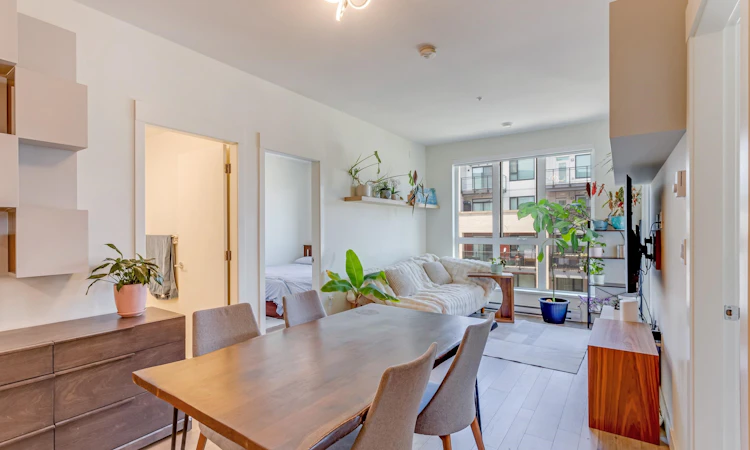 412-750 Dogwood Street