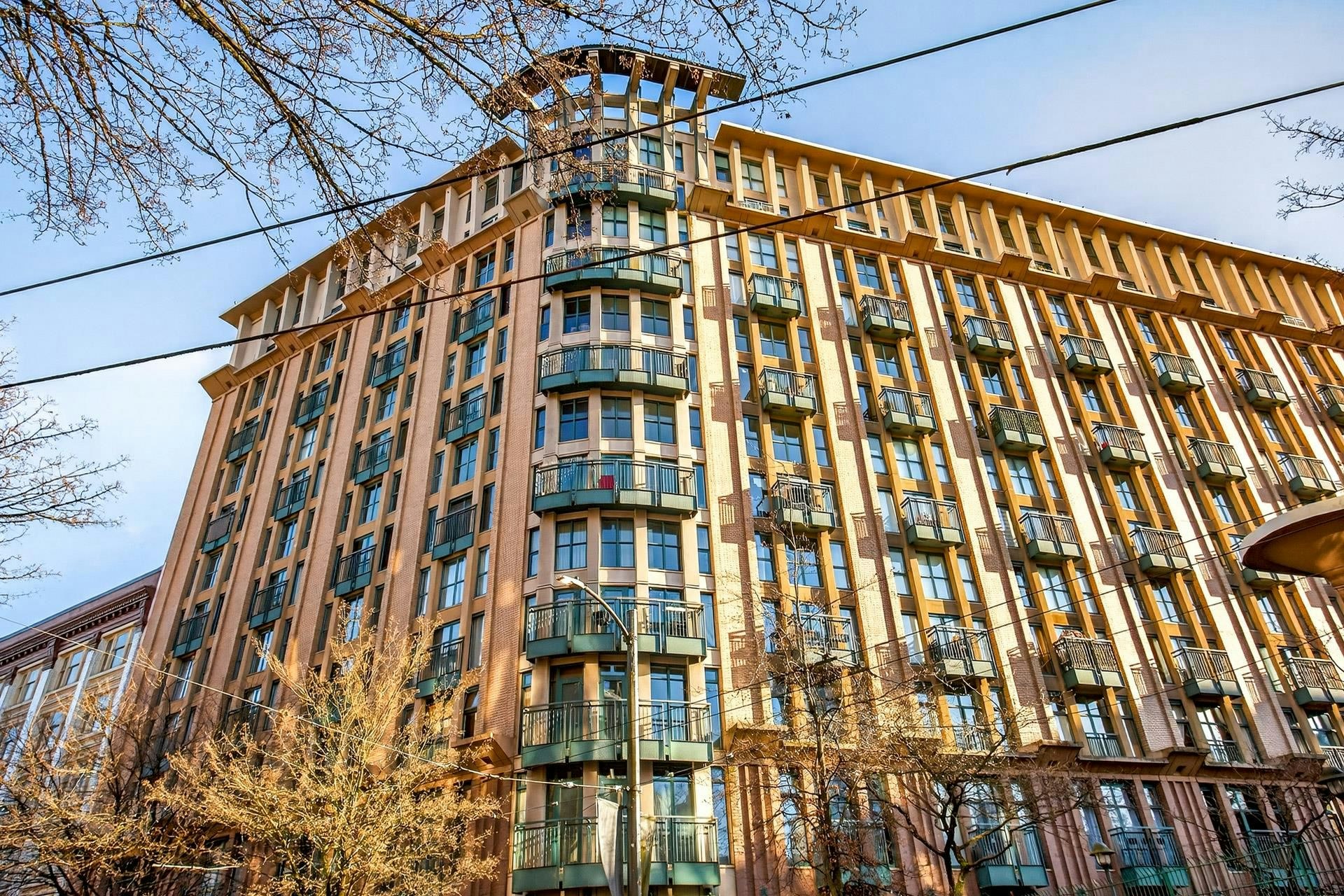 805-22 E Cordova Street, Vancouver, BC, V6A 4G8 - 2