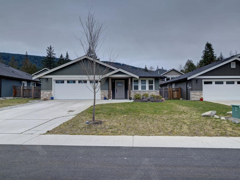 1028 Celia Crescent, Gibsons, BC, V0N 1V7