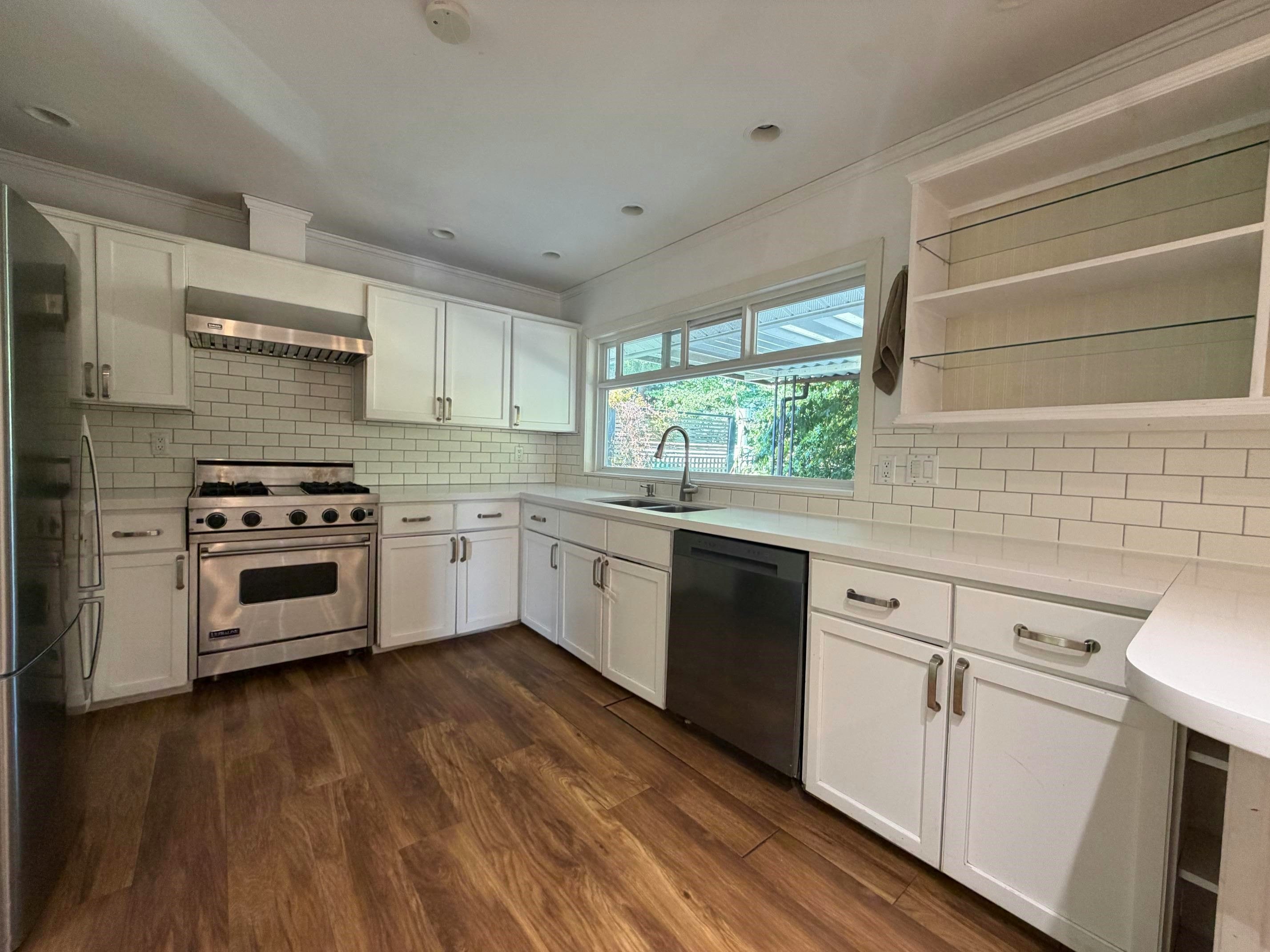 1009 Walalee Drive, Delta, BC, V4M 2L9 - 4