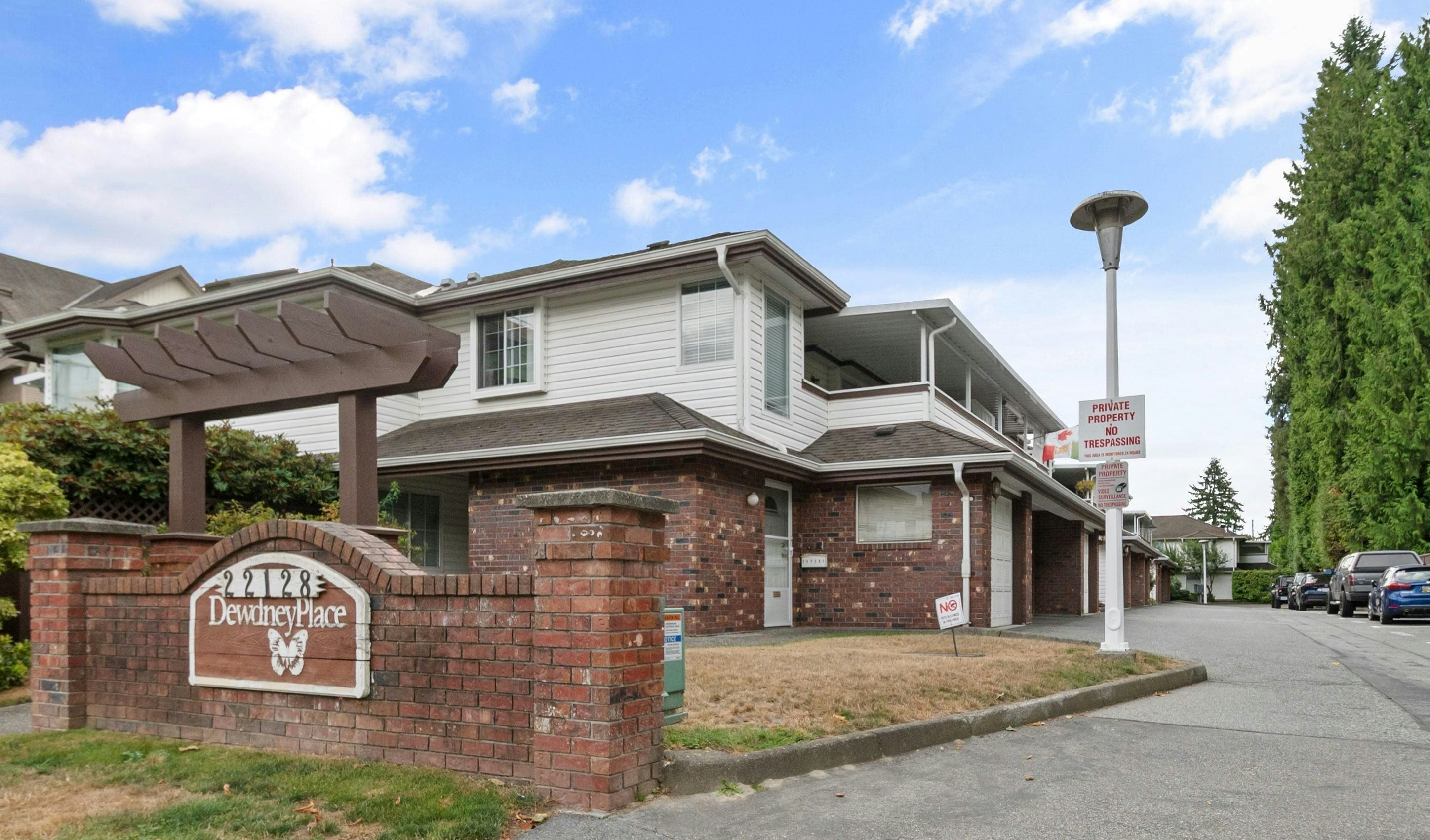 21-22128 Dewdney Trunk Road, Maple Ridge, BC, V2X 3H6