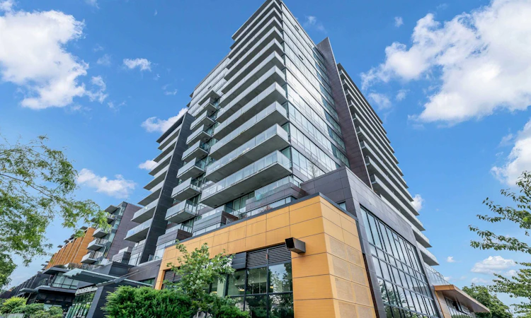 1208-8588 Cornish Street