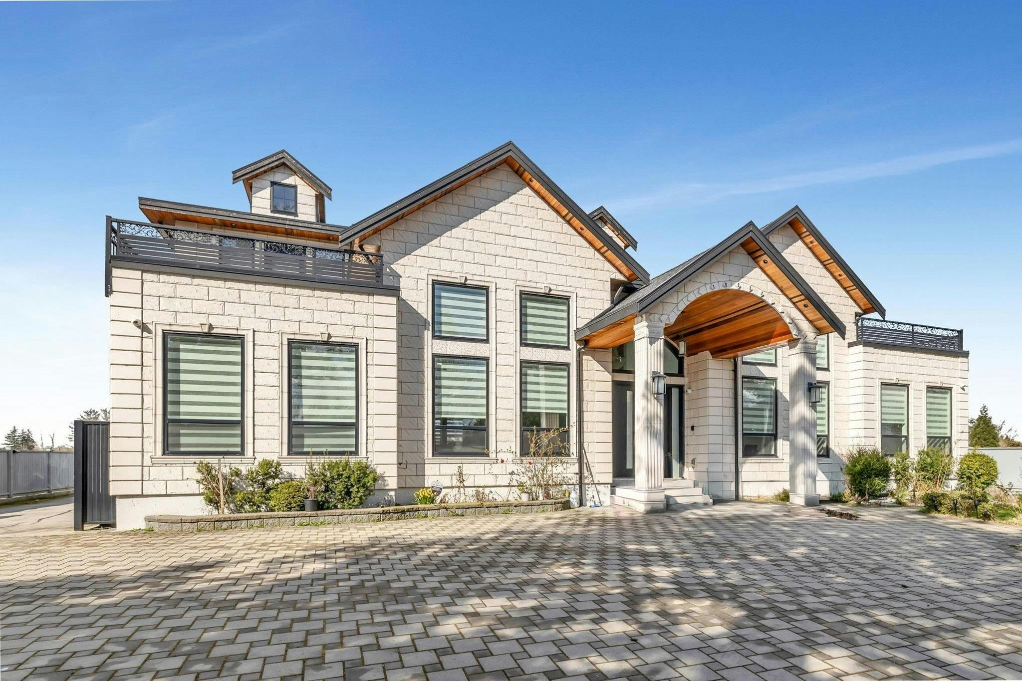 10211 No. 6 Road, Richmond, BC, V6W 1E6
