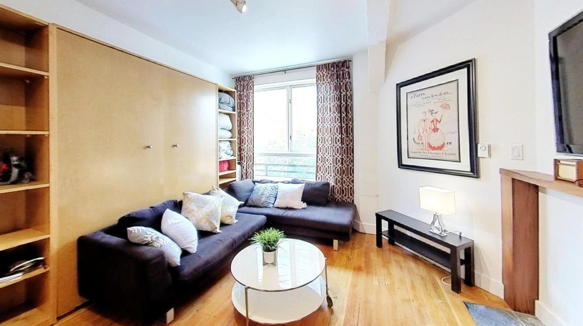 303-1216 Homer Street, Vancouver, BC, V6B 2Y5 - 3