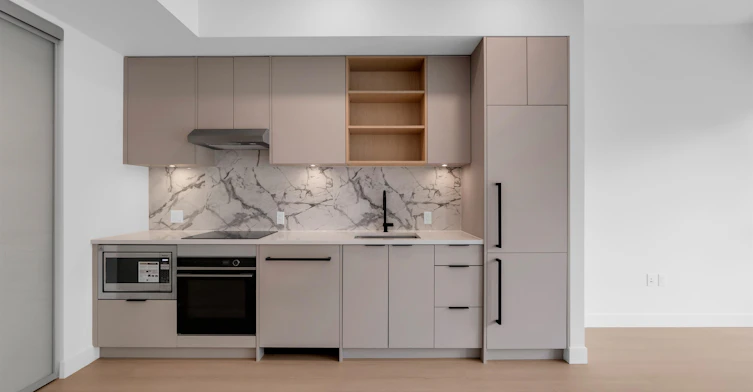 2XX-422 E 3rd Street, North Vancouver, BC, V7L 0K1 - 4
