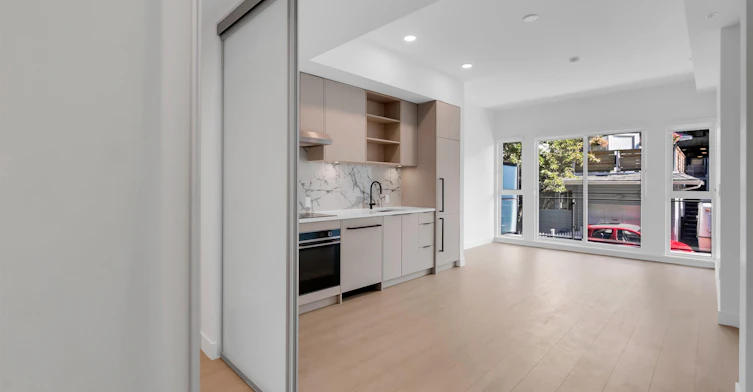 2XX-422 E 3rd Street, North Vancouver, BC, V7L 0K1 - 10