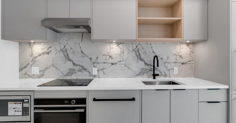 2XX-422 E 3rd Street, North Vancouver, BC, V7L 0K1 - 5