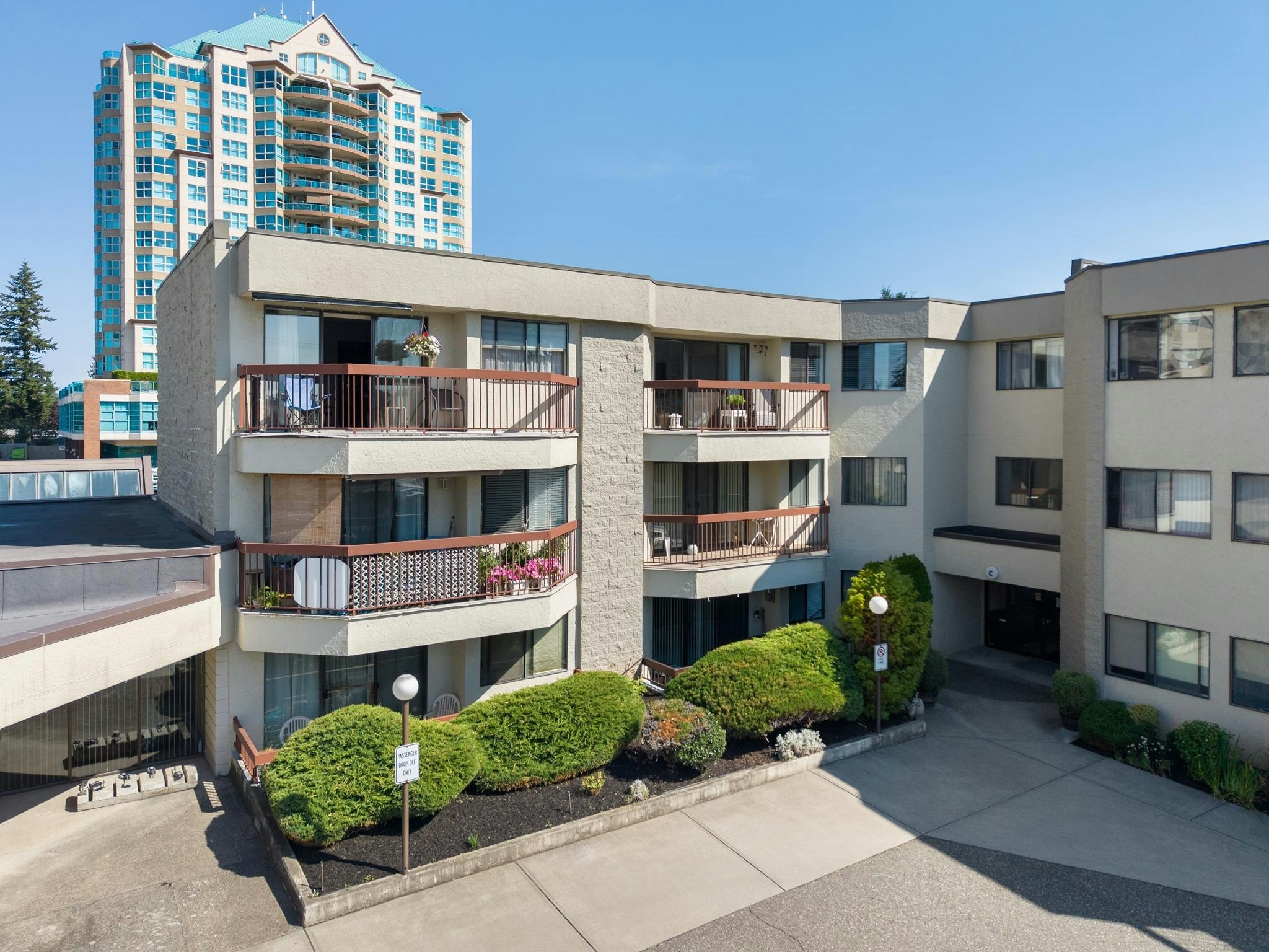 330-31955 Old Yale Road, Abbotsford, BC, V2T 4N1