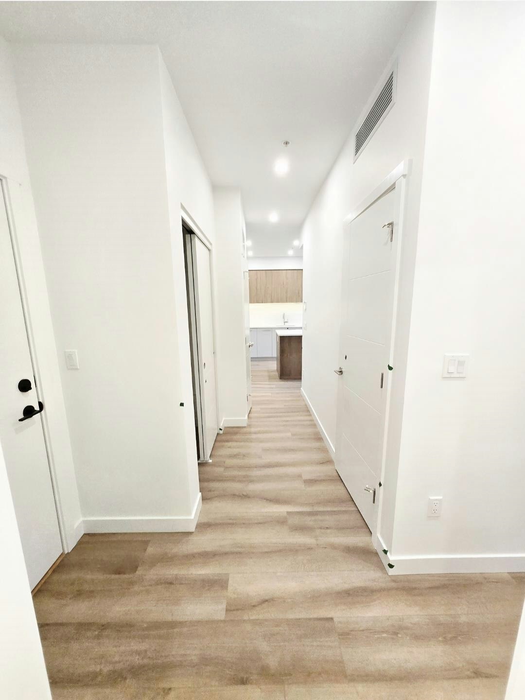 406-601 Rochester Ave, Coquitlam, BC, V3K 2V3 - 4