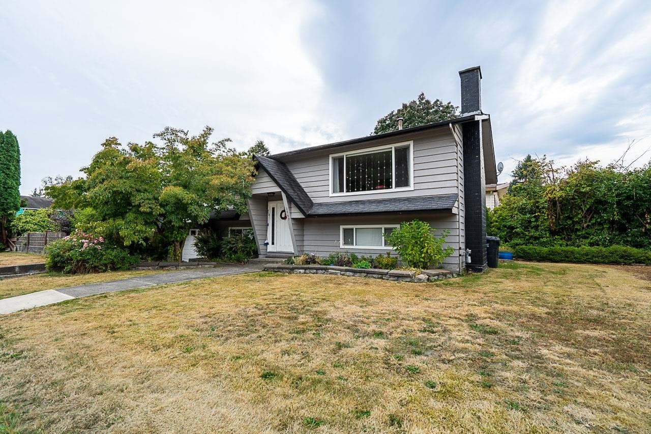 3067 Newberry Street - 2