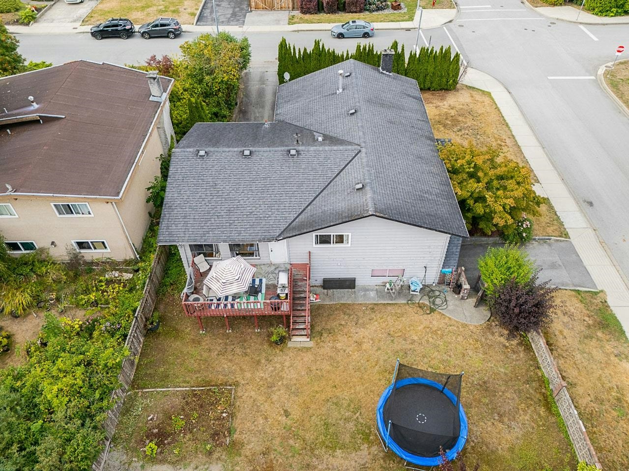 3067 Newberry Street, Port Coquitlam, BC, V3B 3J5 - 37