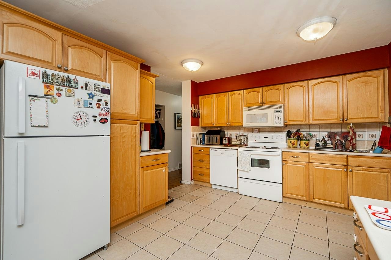 3067 Newberry Street, Port Coquitlam, BC, V3B 3J5 - 10