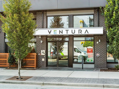 606-32838 Ventura Avenue - 2