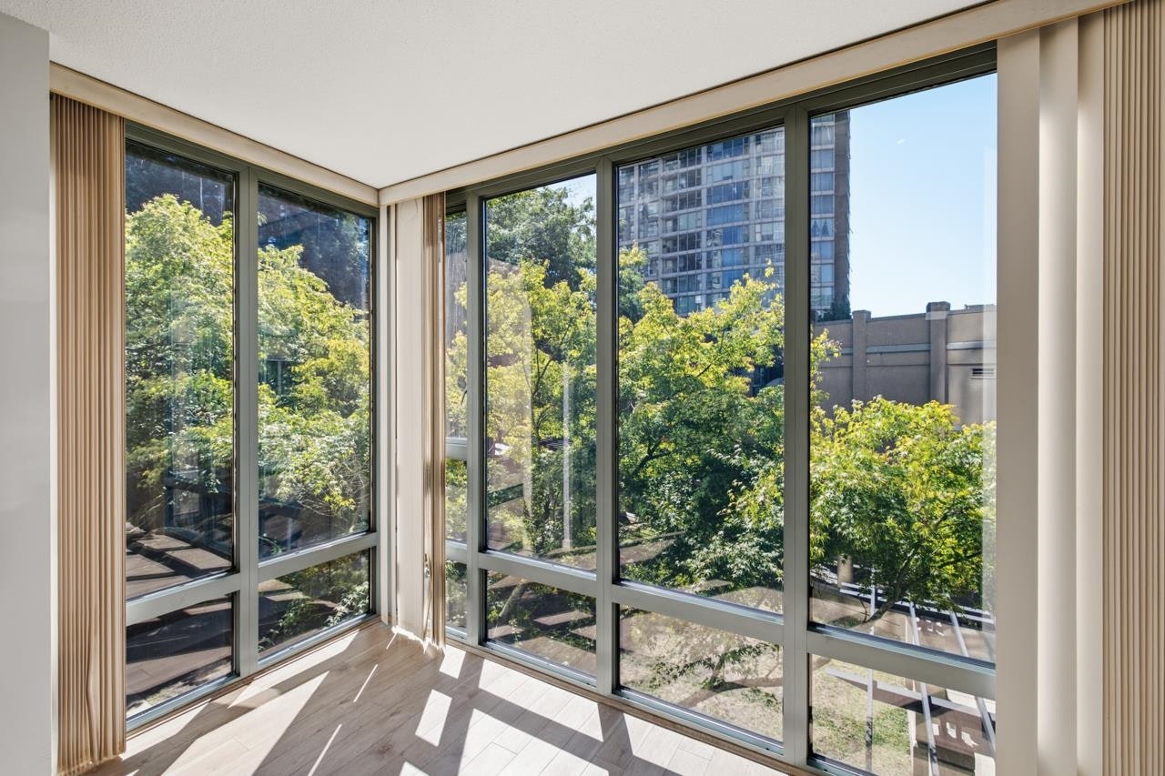 203-950 Cambie Street - 2