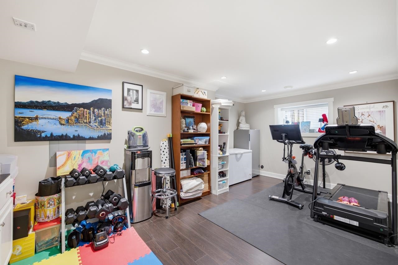 17411 2 Avenue, Surrey, BC, V3Z 6R9 - 23