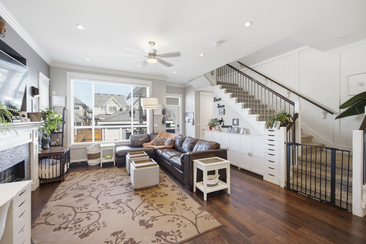 17411 2 Avenue, Surrey, BC, V3Z 6R9 - 8