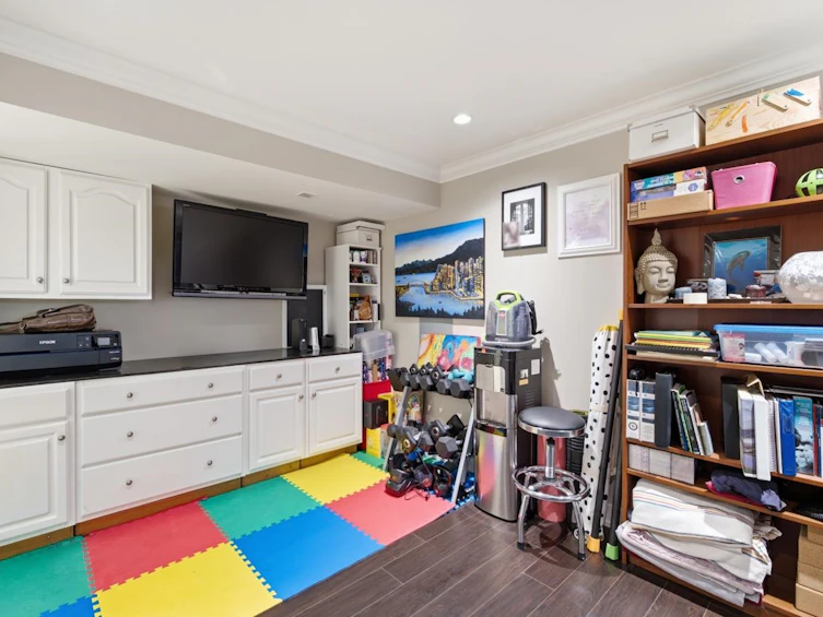 17411 2 Avenue, Surrey, BC, V3Z 6R9 - 24