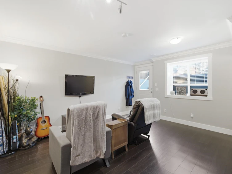 17411 2 Avenue, Surrey, BC, V3Z 6R9 - 28
