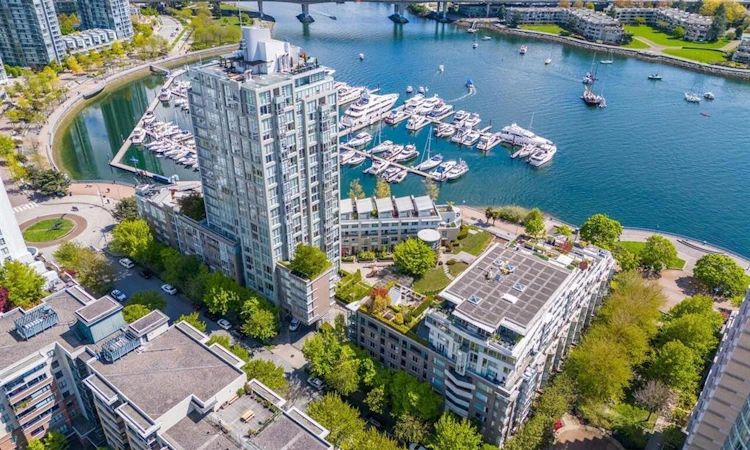 608-1228 Marinaside Crescent Street