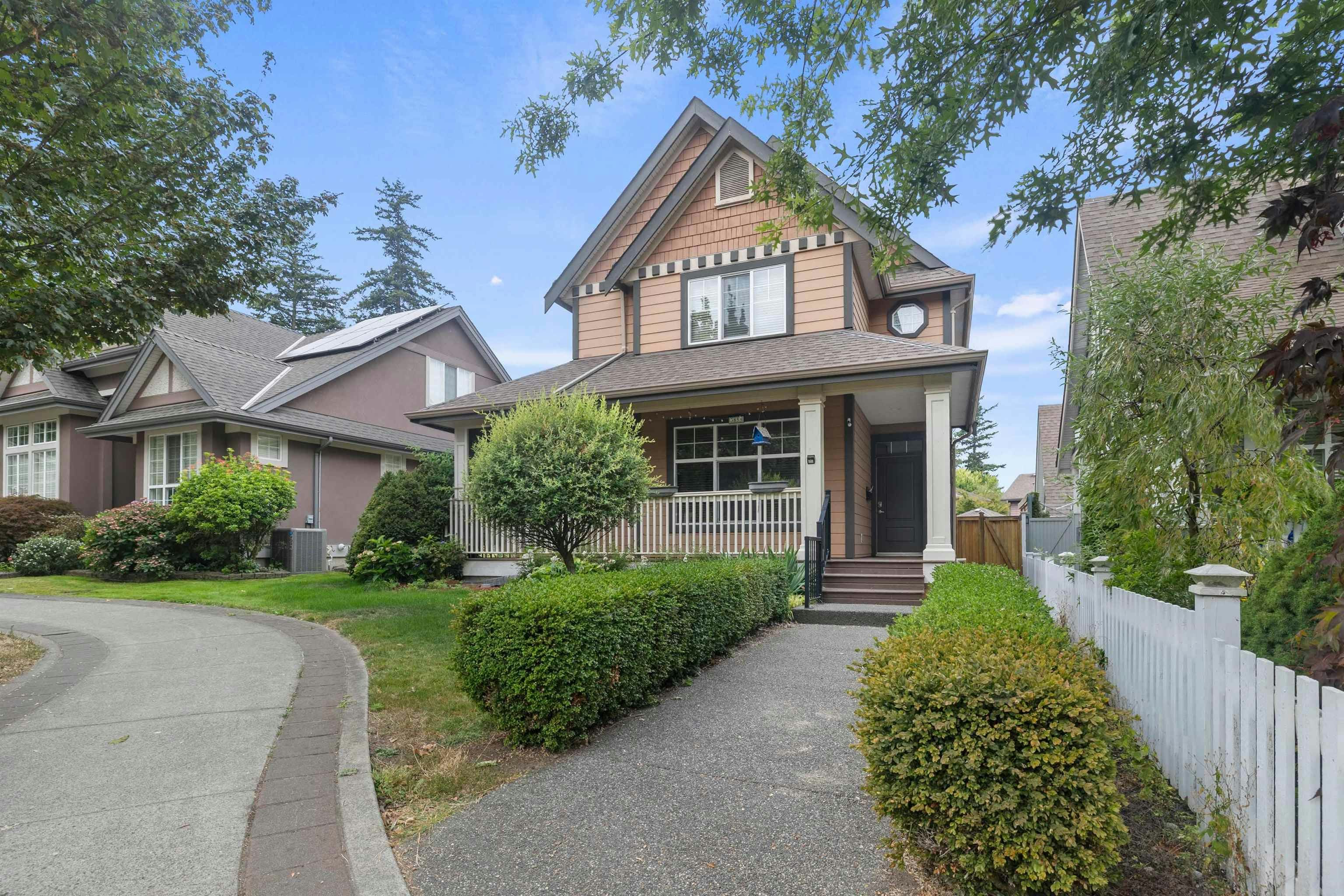 5853 Garrison Boulevard, Chilliwack, BC, V2R 5X9 - 2