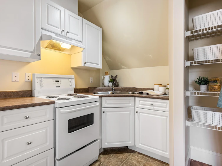 5853 Garrison Boulevard, Chilliwack, BC, V2R 5X9 - 32