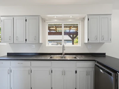 33515 8 Avenue - 4