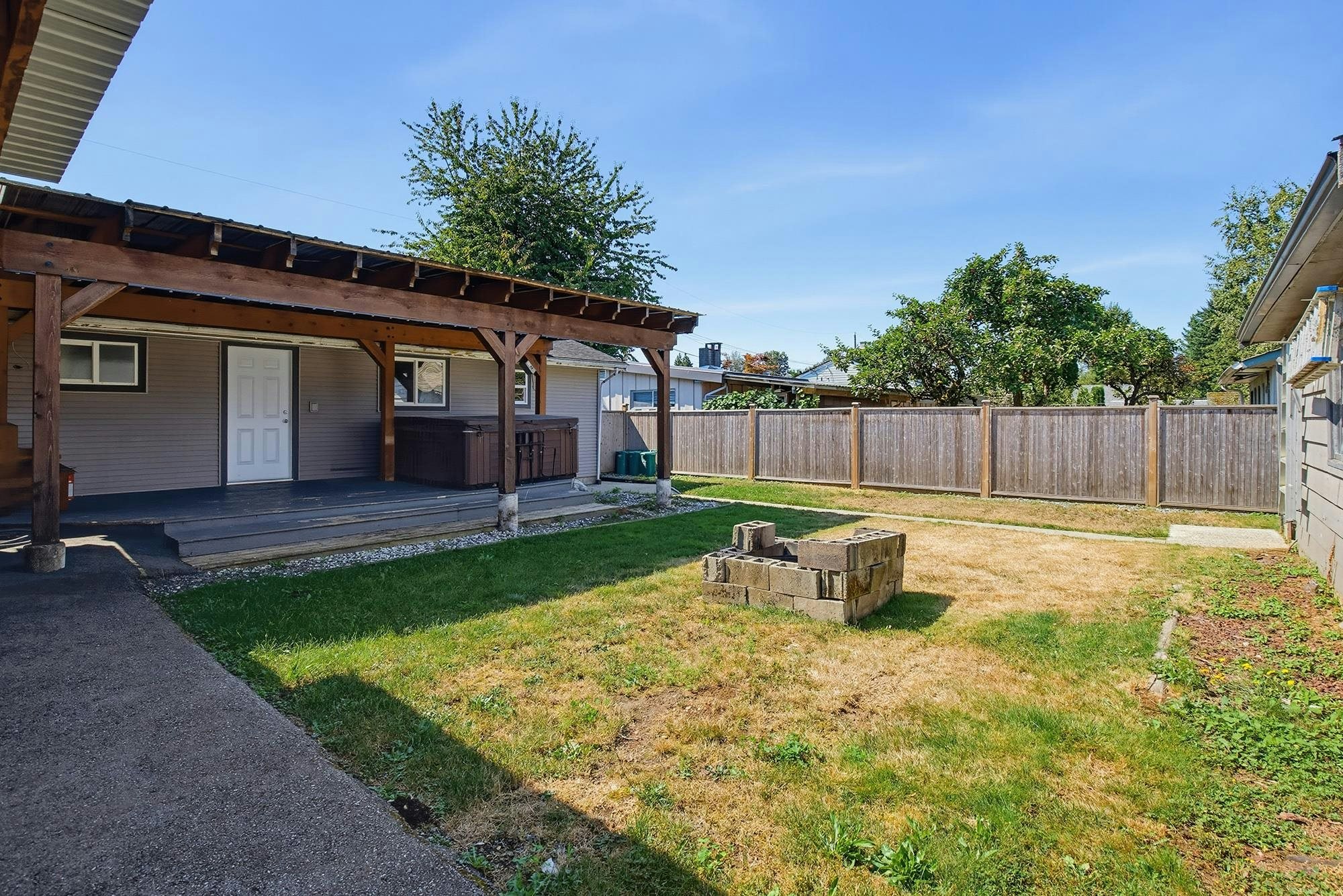 33515 8 Avenue, Mission, BC, V2V 2H4 - 30